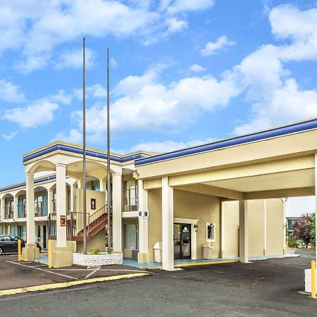 Days Inn By Wyndham Ashland Exterior foto